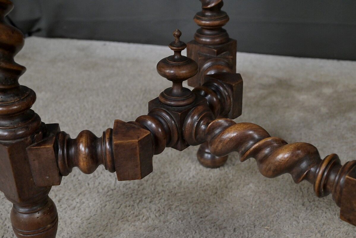 Small walnut desk, Henri II style – late 19th century