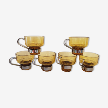 Tasses  verres ambrés