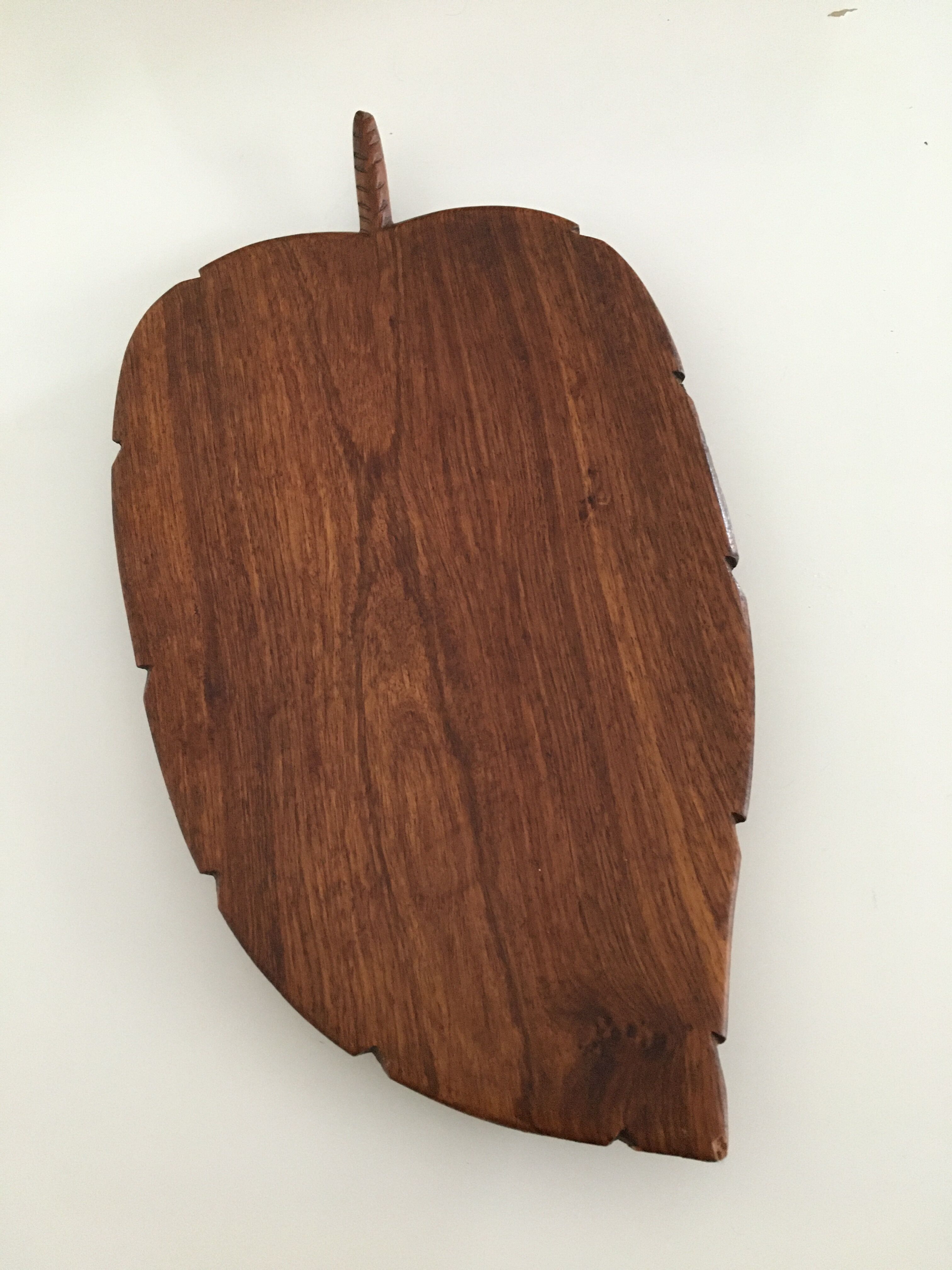 Vintage teak pocket emptier