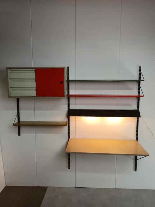 Vintage wall shelf Pilastro Tjerk Reijenga