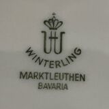 2 oval porcelain dishes