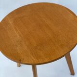 Table d’appoint ronde de teck