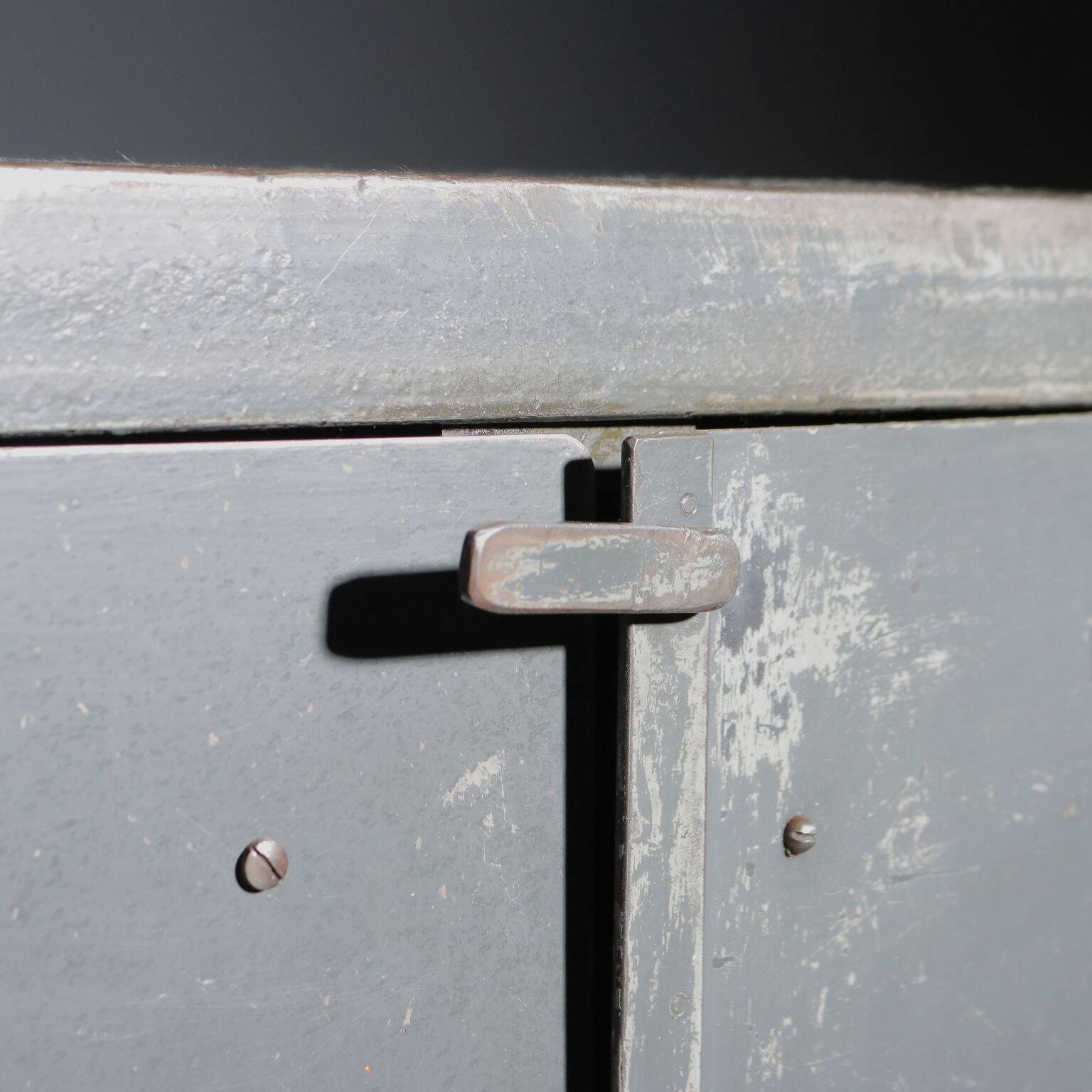 Vintage industrial furniture in wood and metal, Italy, 1960s, original