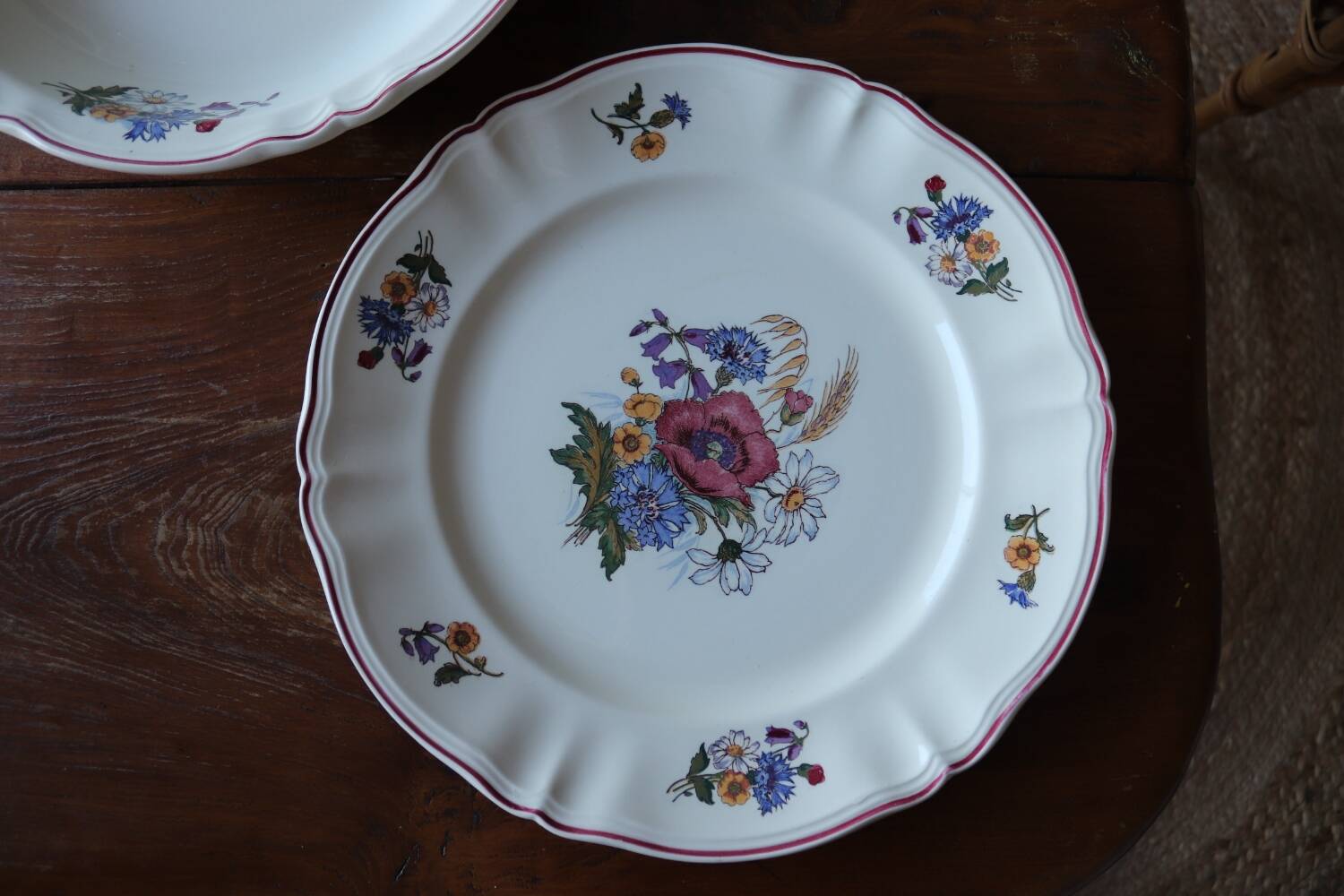 2 large Agreste flowered dishes