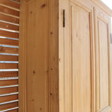 Craft wardrobe