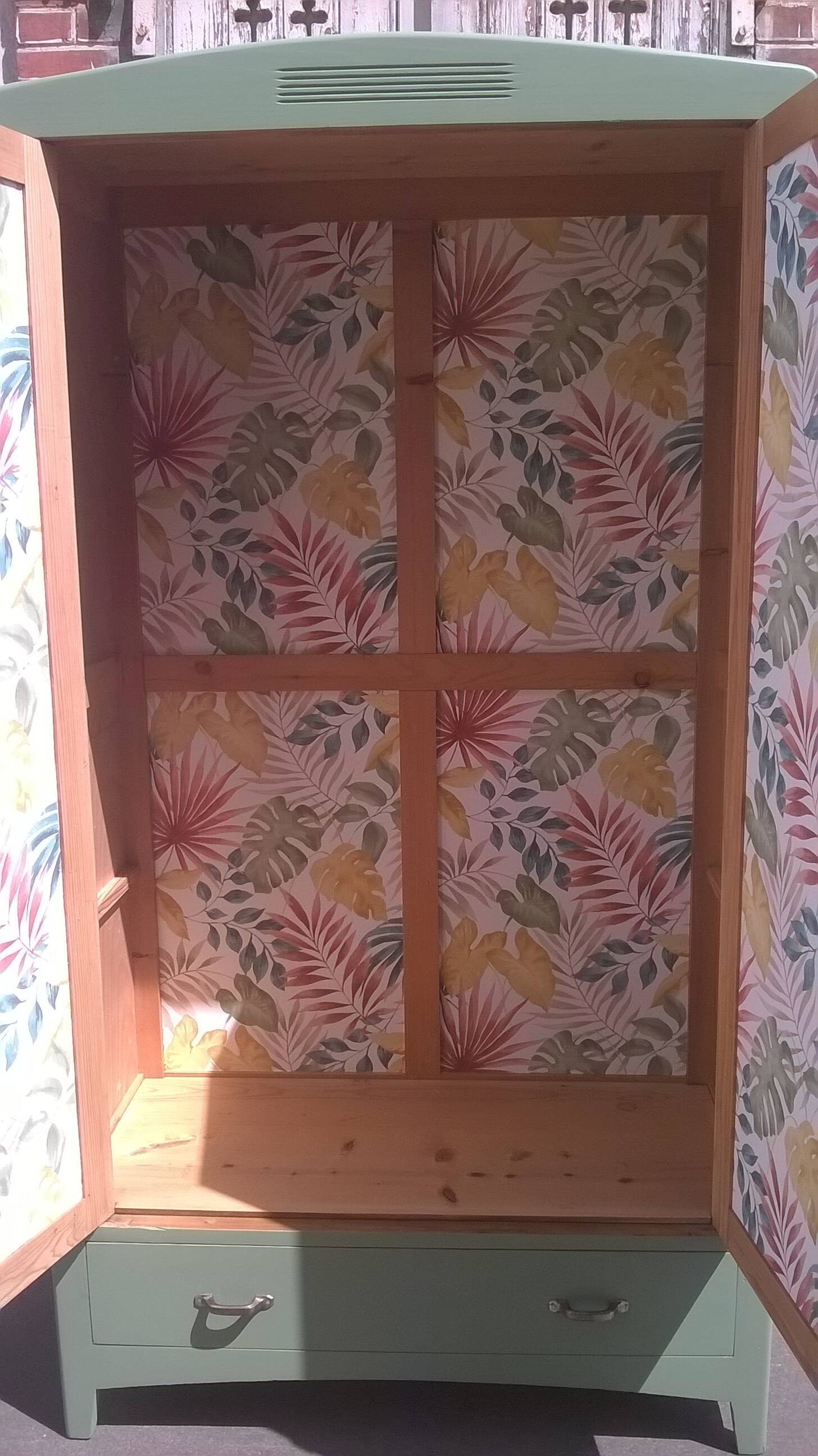 Parisian wardrobe from the 50s