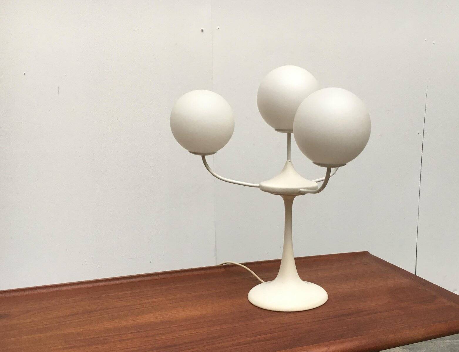 Table lamp in glass and metal by E.R. Nele for Temde, 1960s