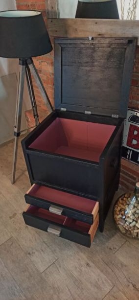 Bar furniture / chest drawer