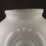 Abat-jour décoratif français vintage blanc opaque avec bordure à volants