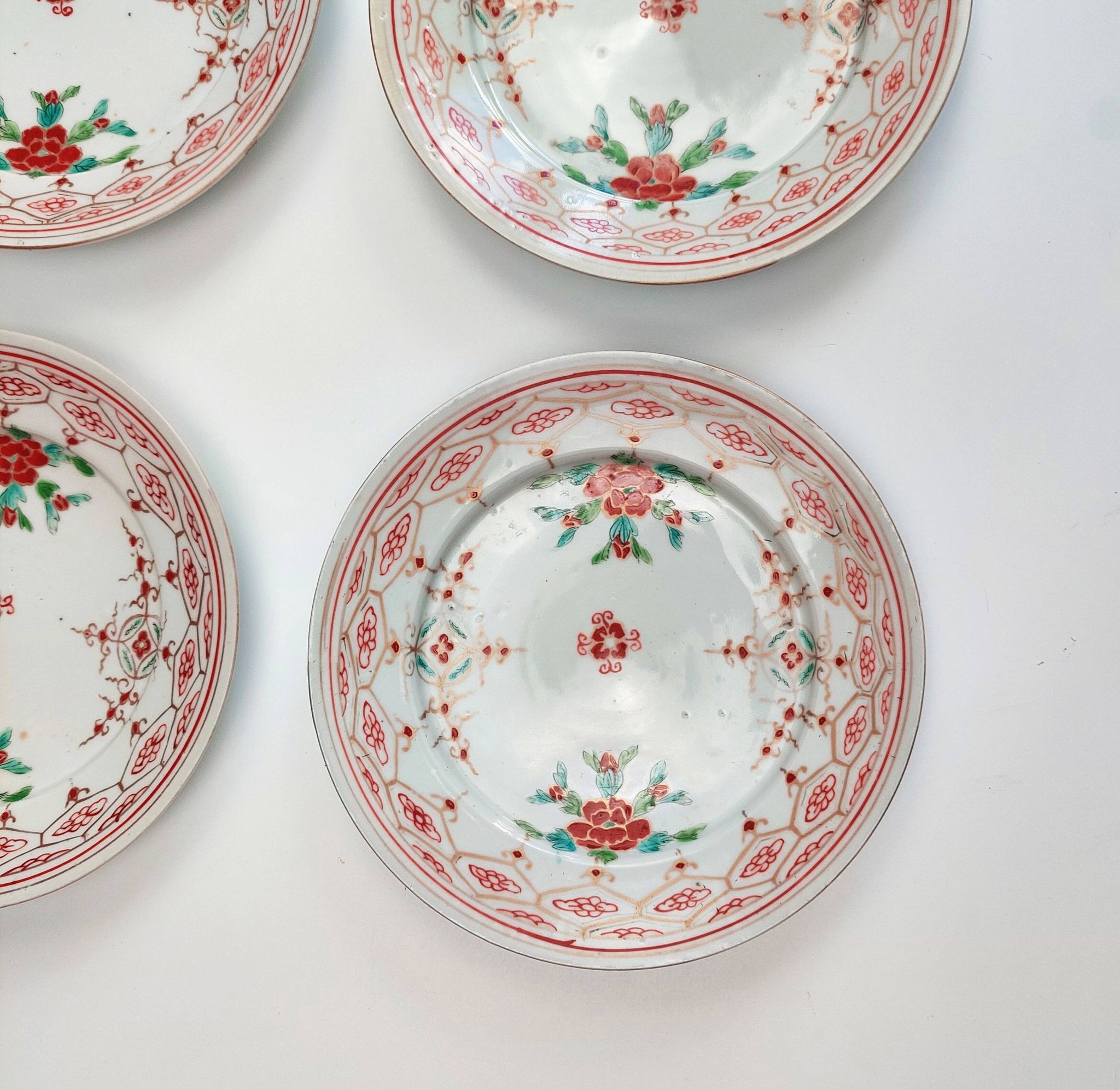 Set of 4 antique Arita porcelain plates
