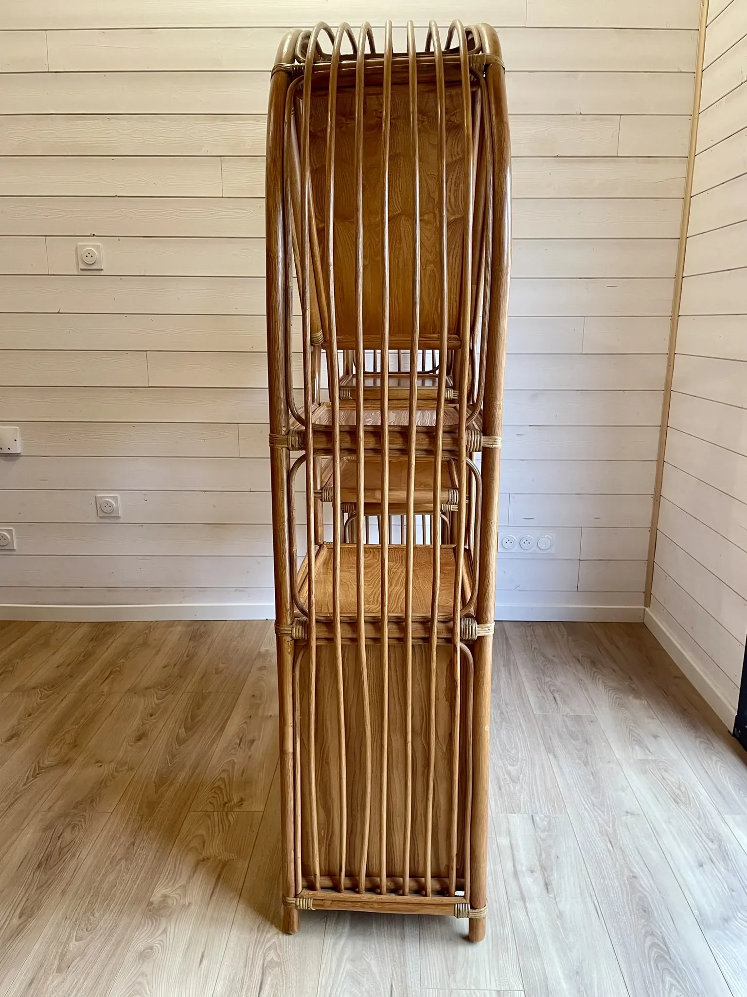 Large arch bookshelf "Pacific Rattan" sun cane bohemian chic