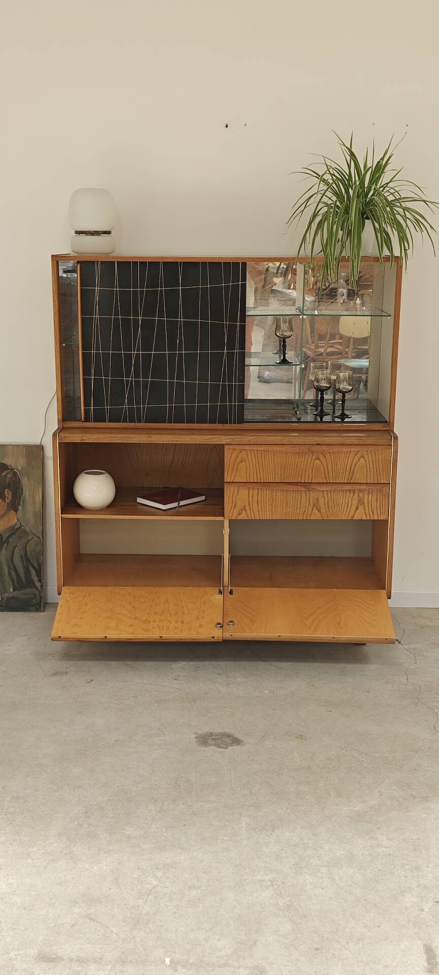 High buffet / Sideboard U 372 / 386 by B Landsman and H Nepozytek 60