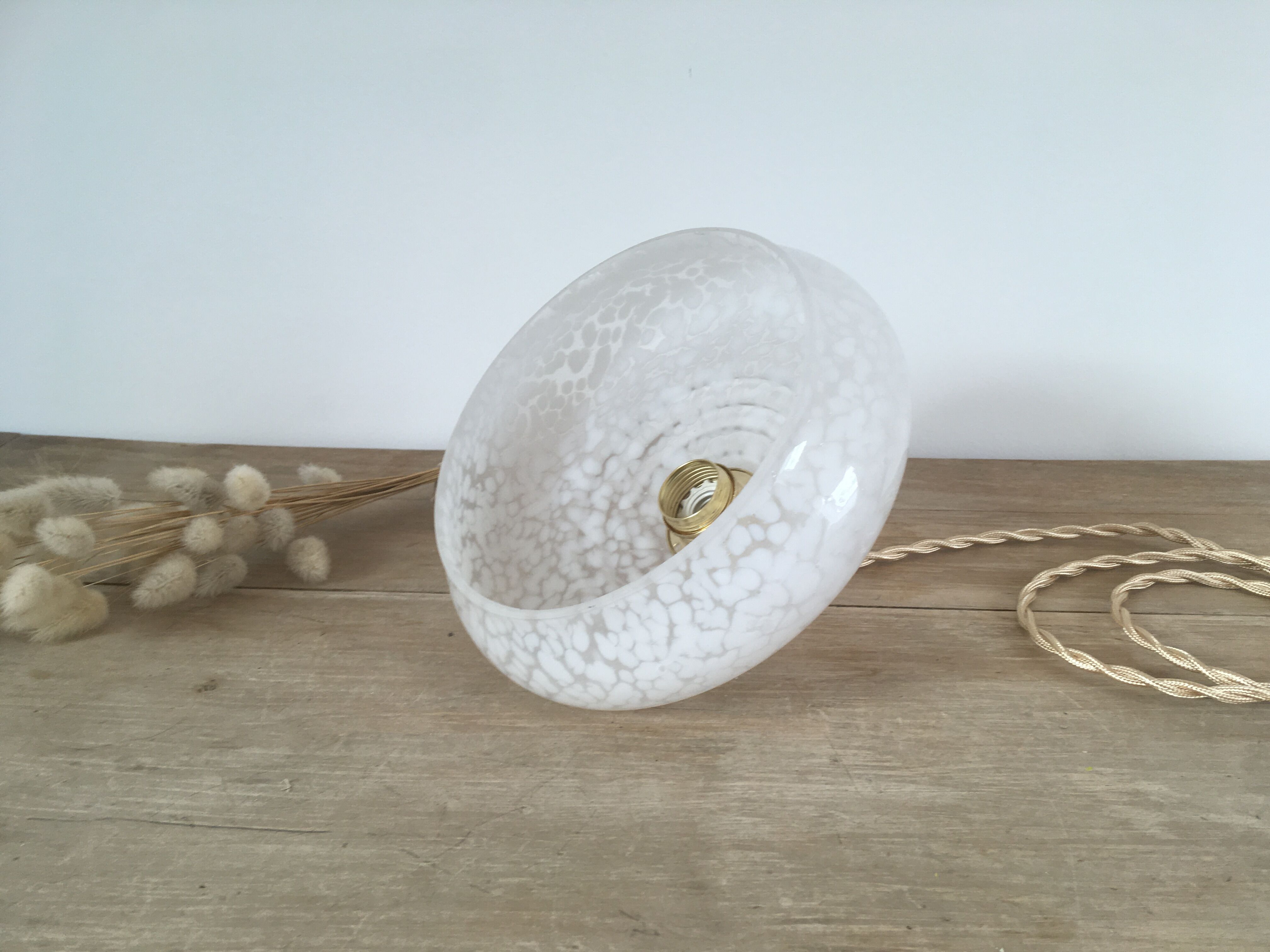 White Clichy glass pendant lamp