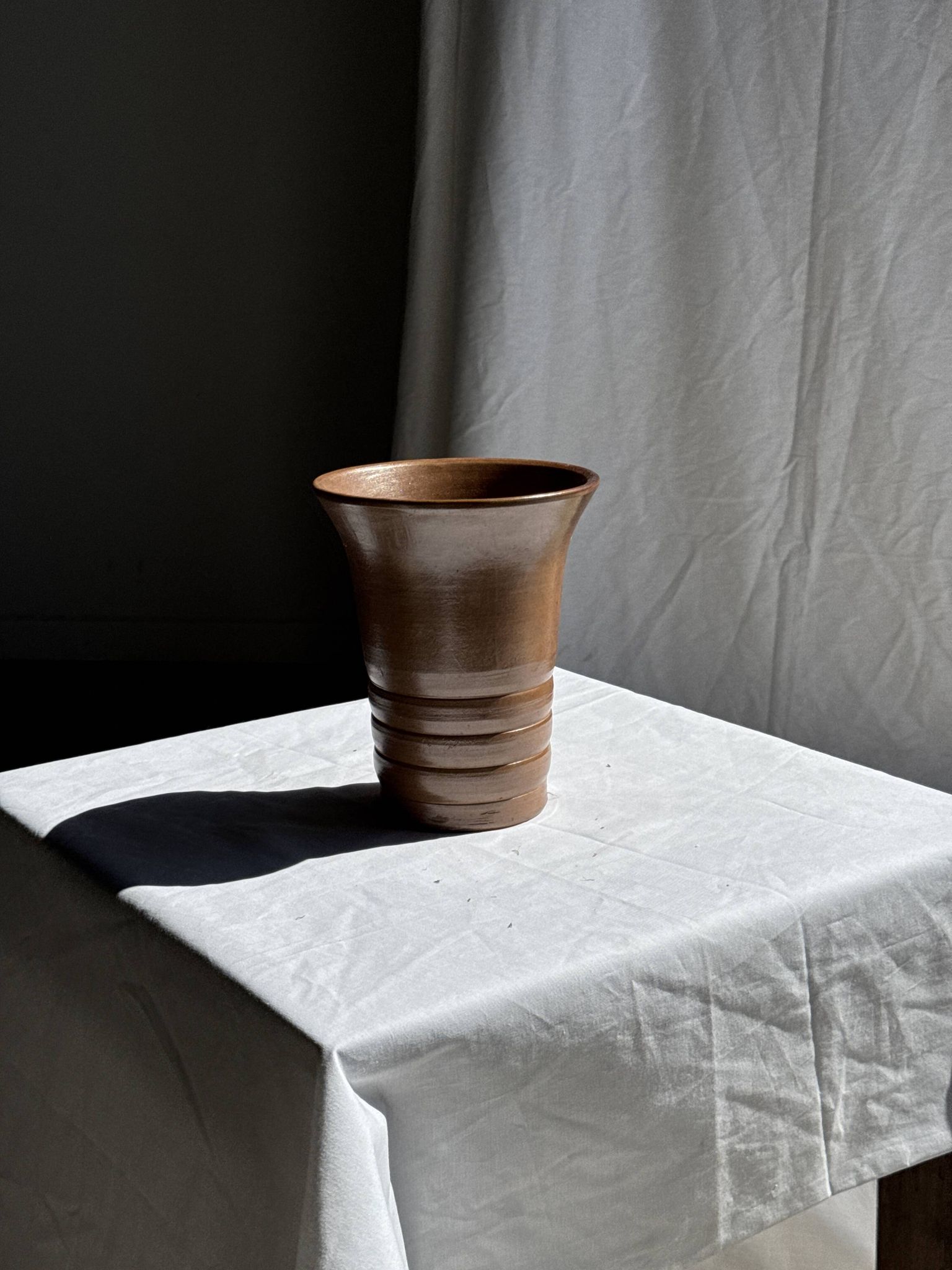 Vintage ceramic vase in glazed brown-orange with stripes H21.5 D19