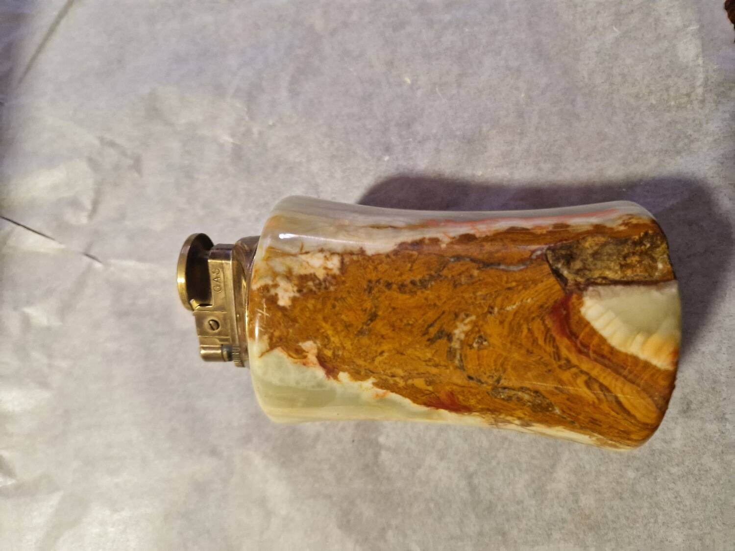 Vintage onyx lighter from the 60s/70s.