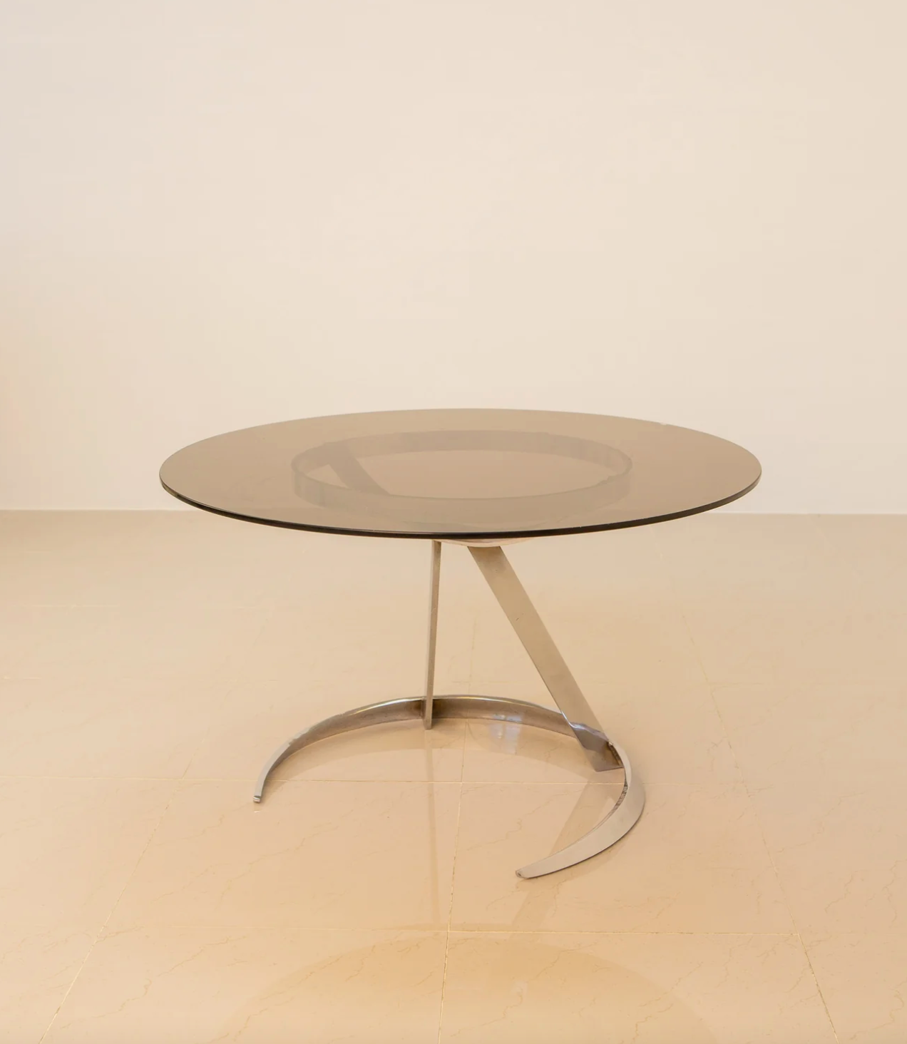 Table design Vform production Euro International Steel Furniture