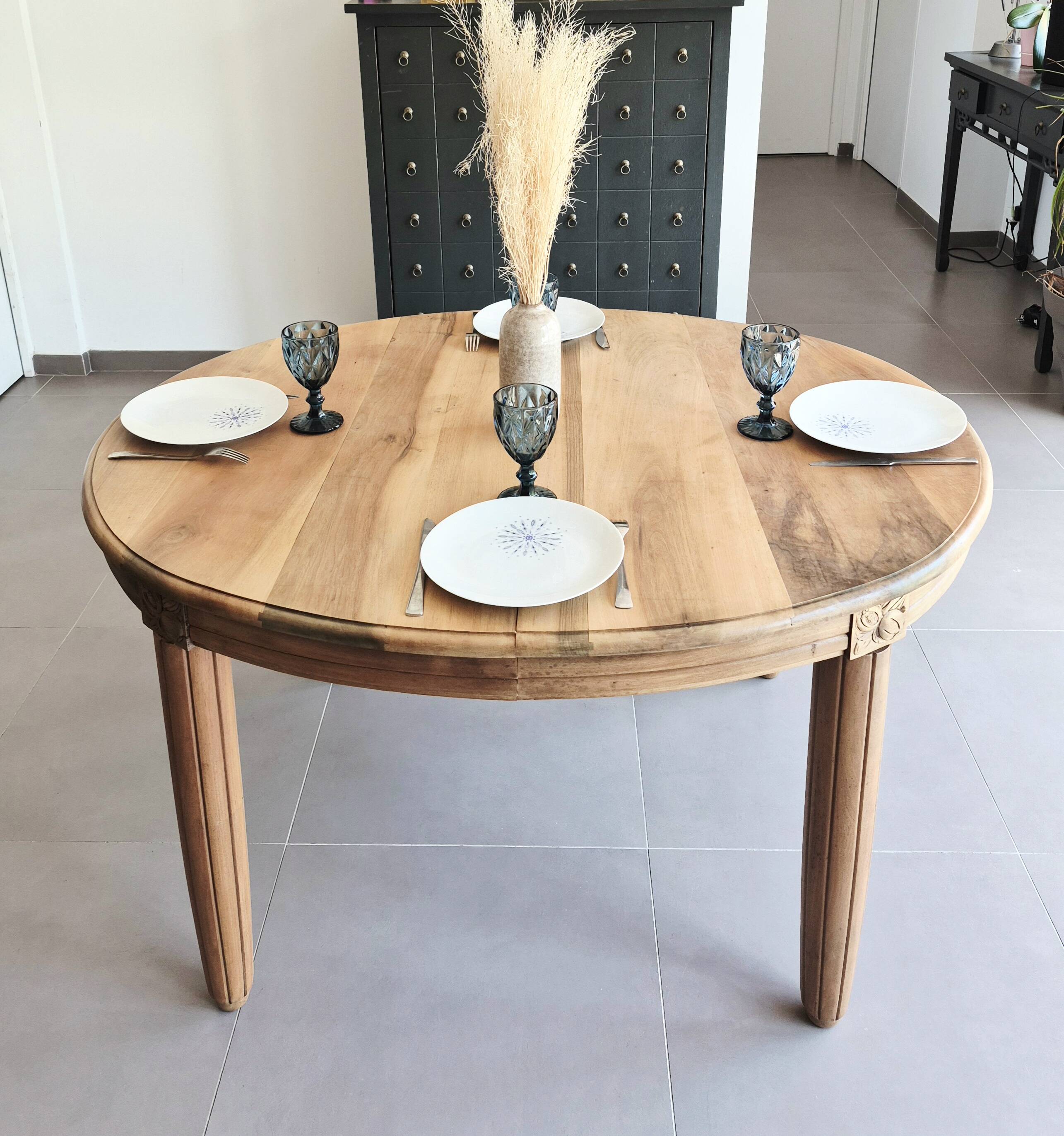 Art Deco round table