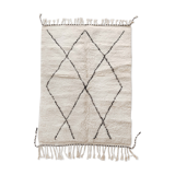 Moroccan Berber carpet Beni ouarain ecru with black diamonds 162x108cm