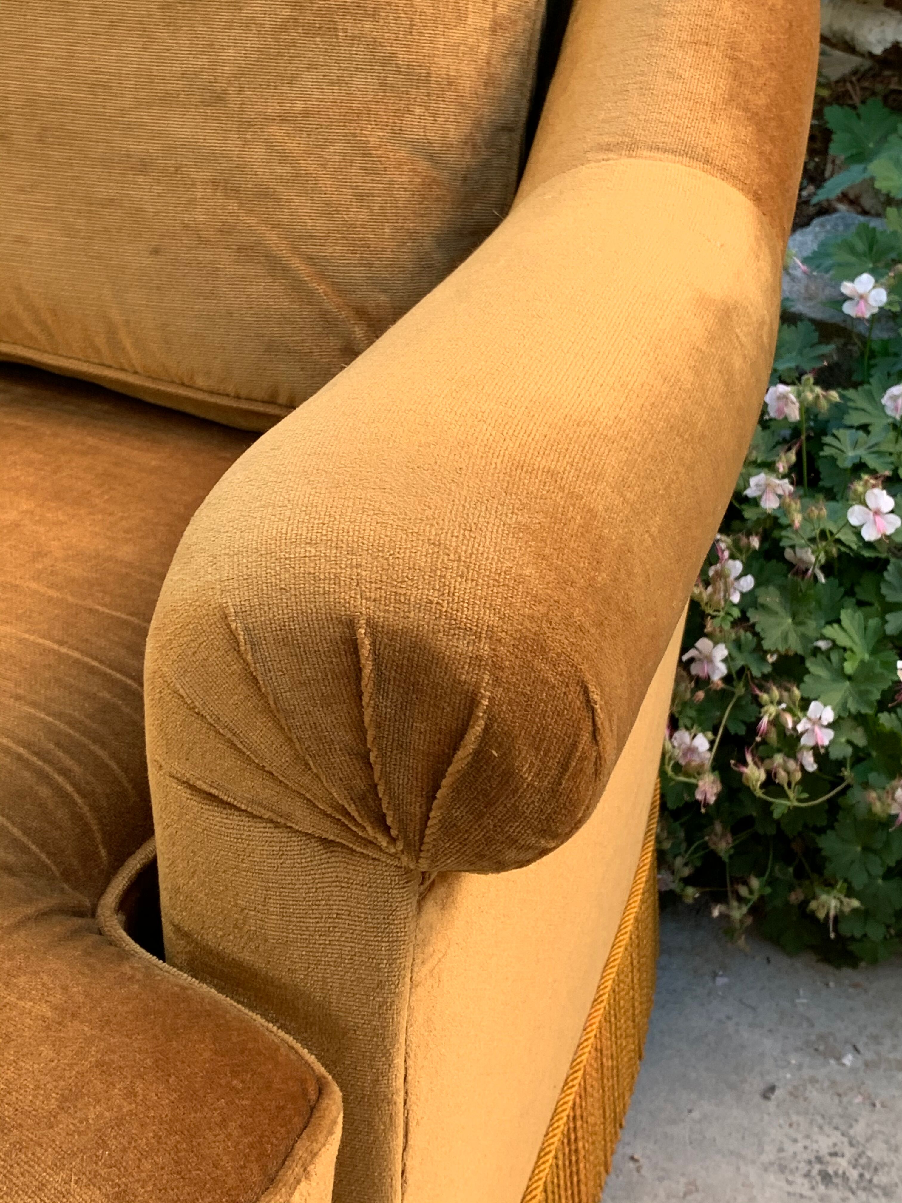 Golden velvet toad sofa