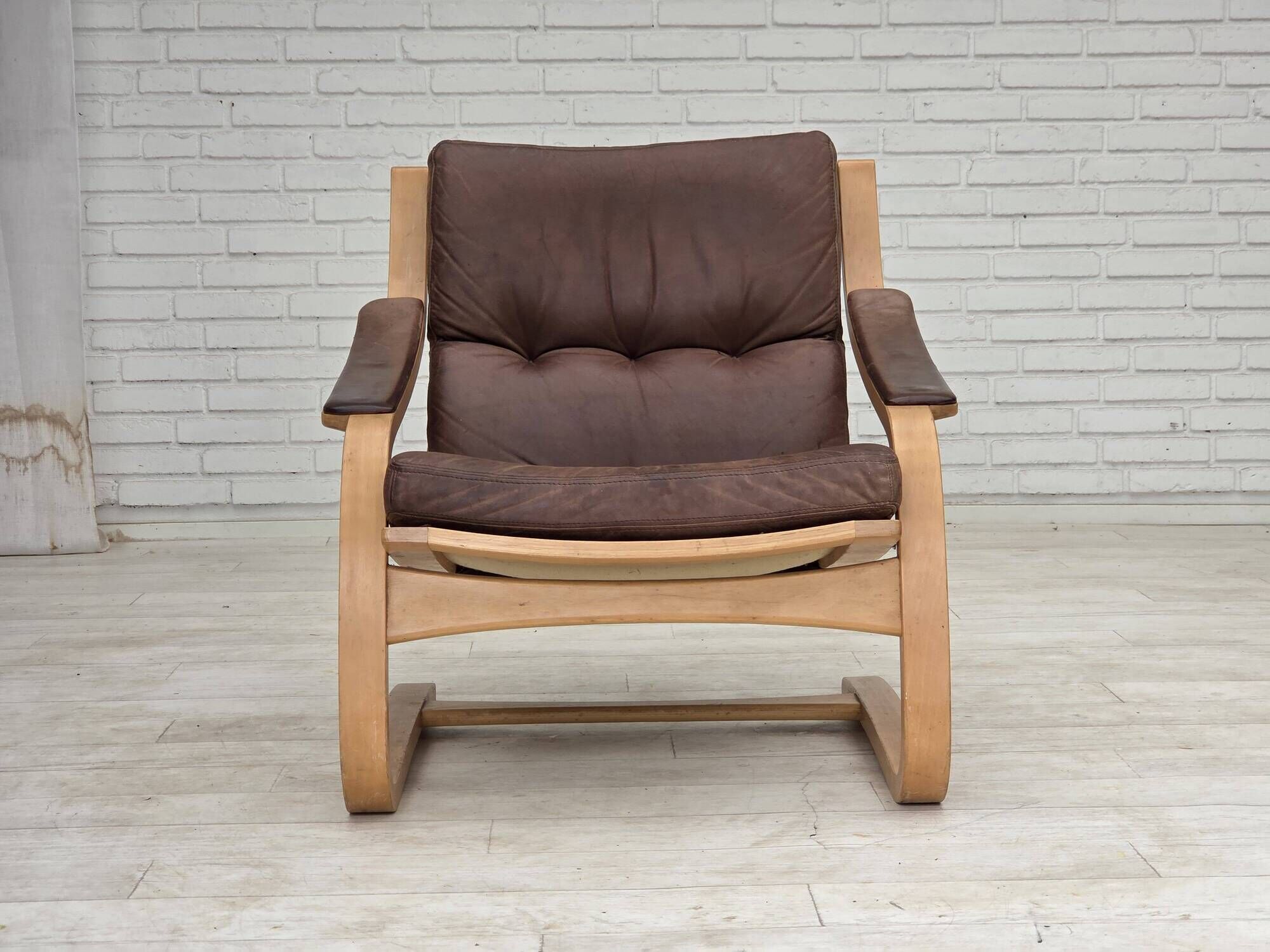 1970s, Swedish design by Åke Fribytter, armchair, leather, bentwood.