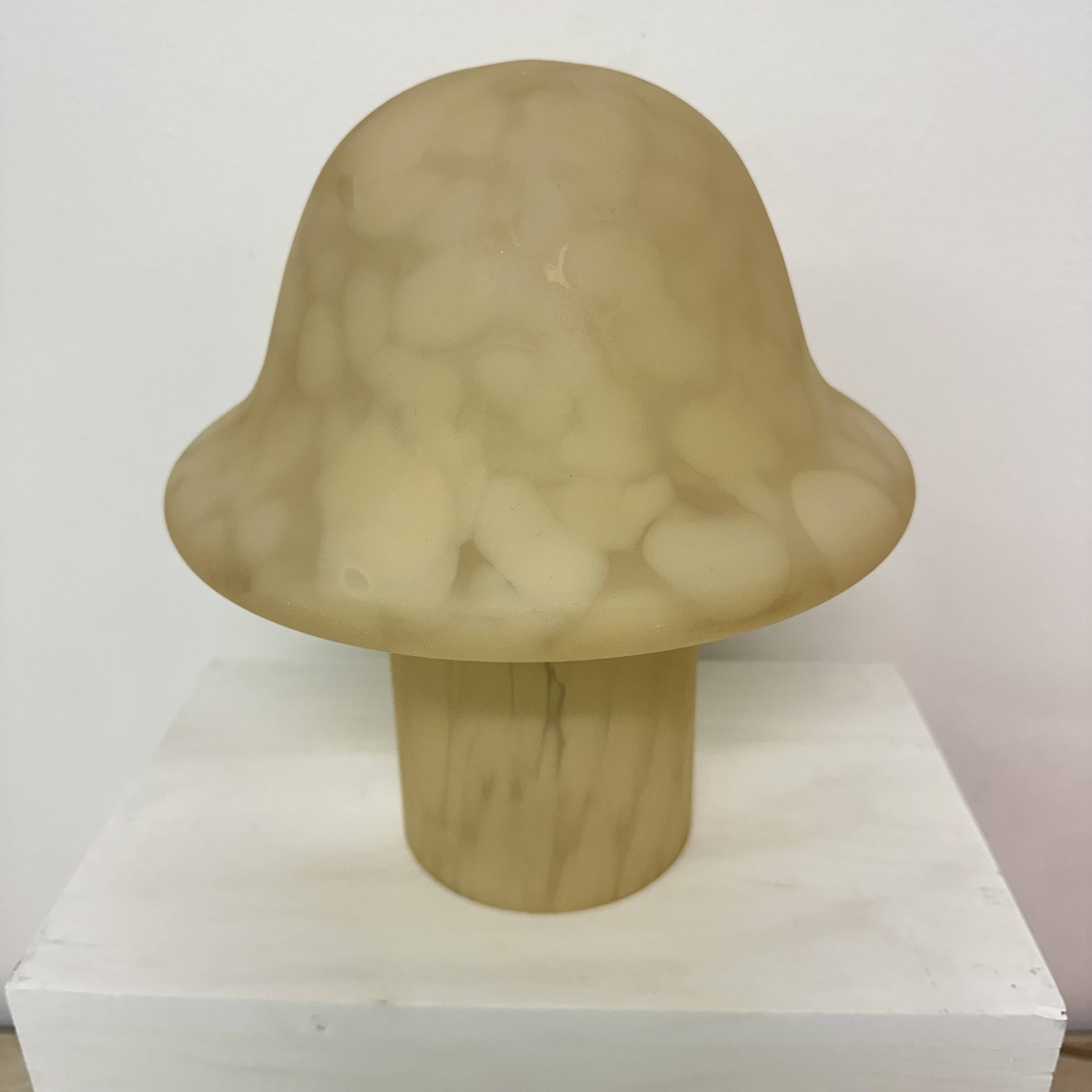 Lampe de table Peil & Putzler Mushroom, années 1970
