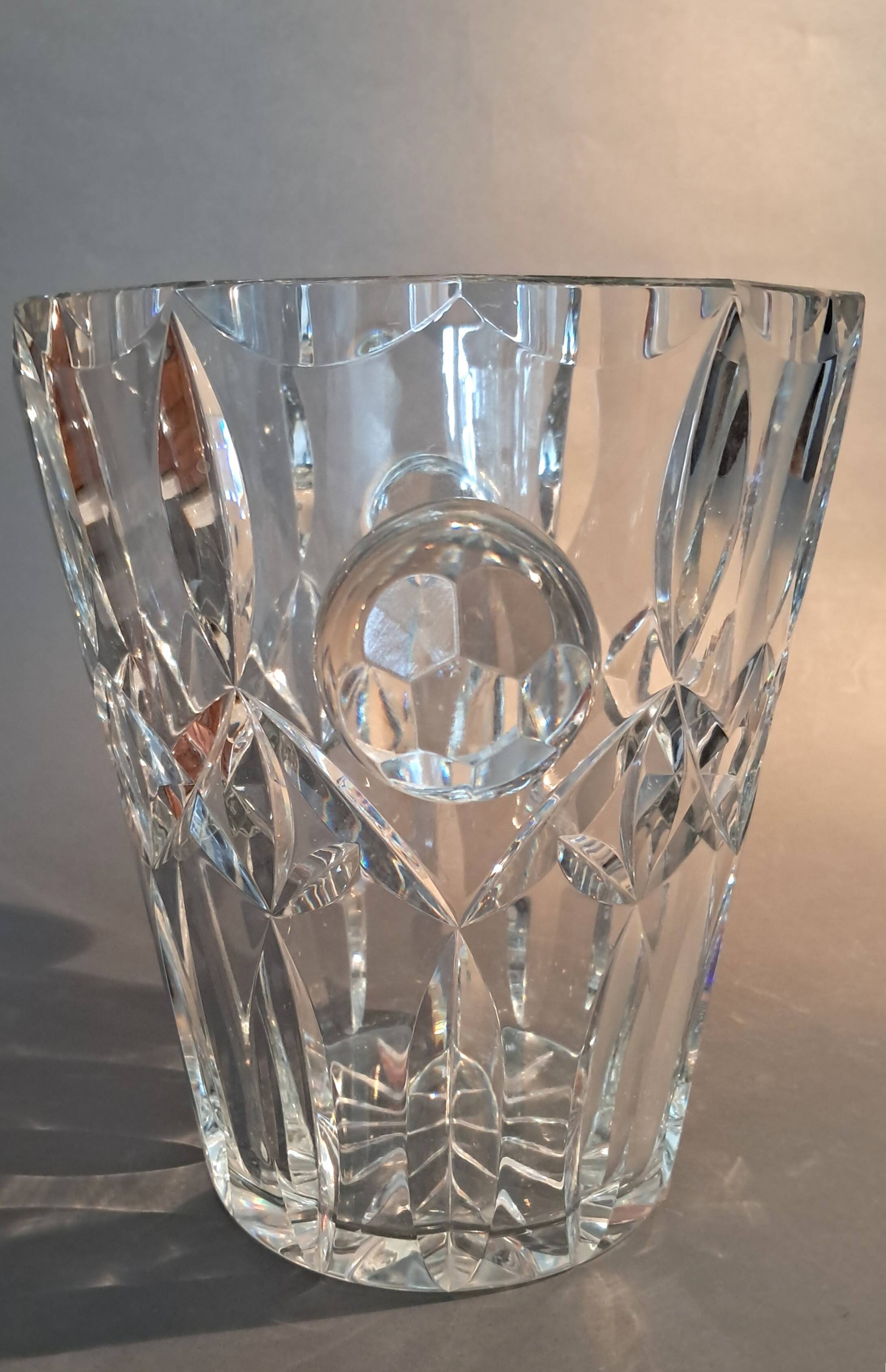 Cut crystal champagne bucket 1920.