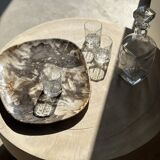 Very large pocket or dish in petrified wood