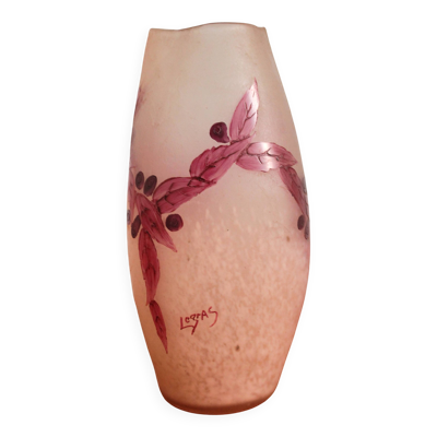 Vase série Rubis en fleurs en verre dégagé à l'acide signé Legras