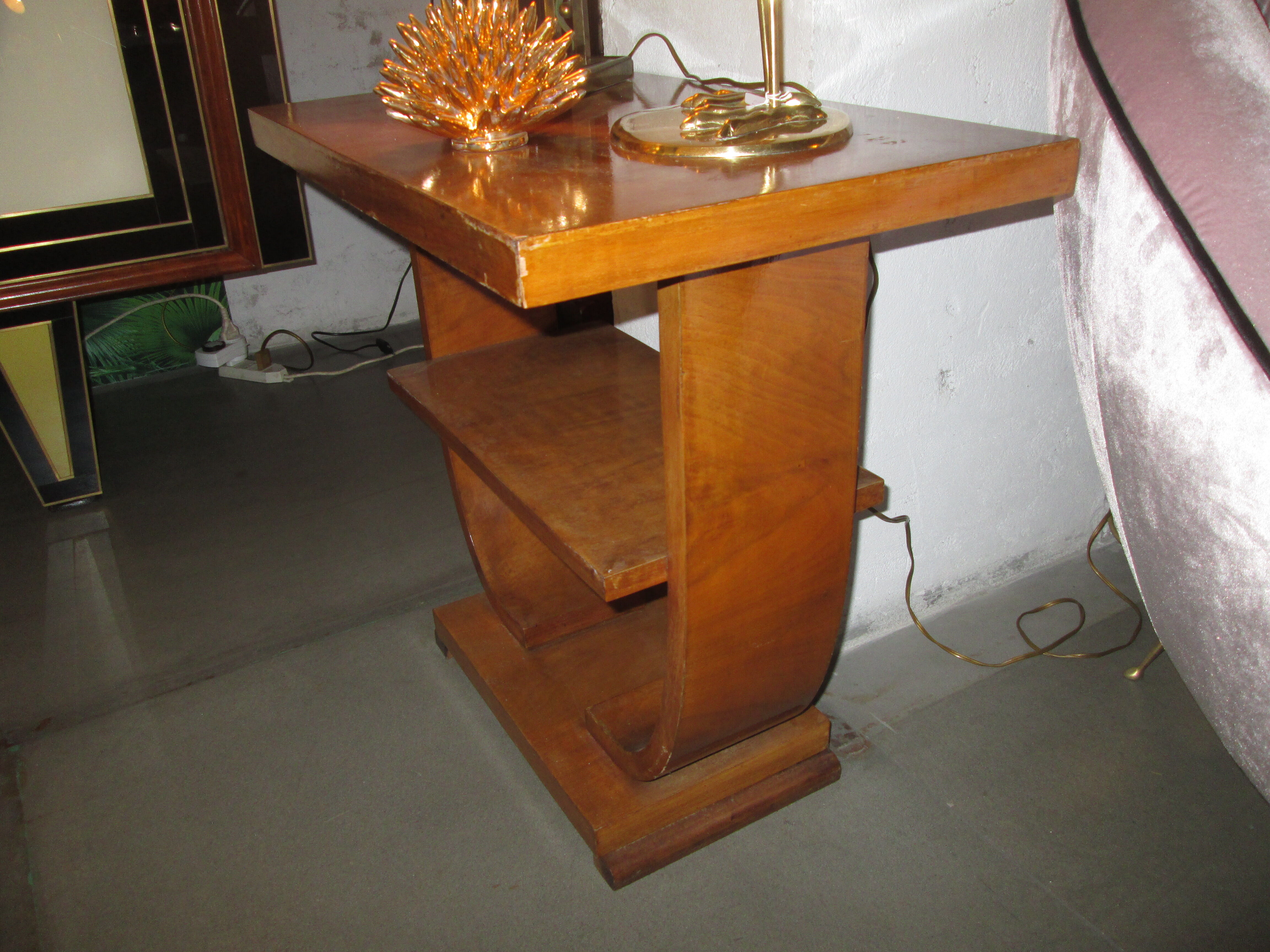 Art deco side table