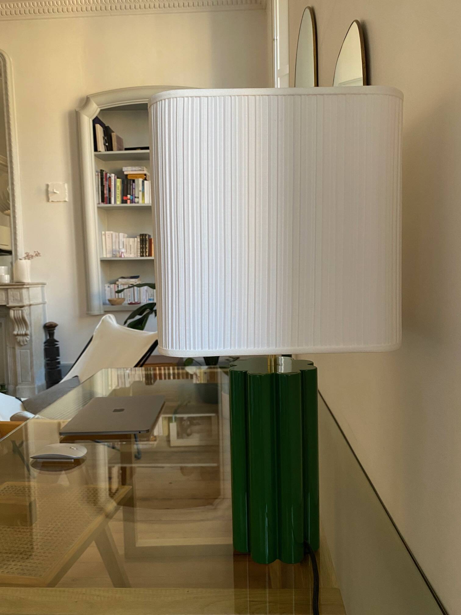 Gioia The Socialite Family Lamp