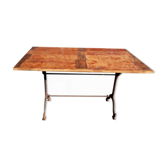 Bistro table