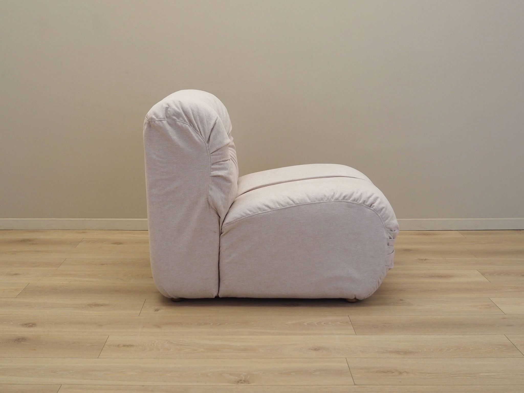 Beige armchair, Italian design, 1970s, production: Italy