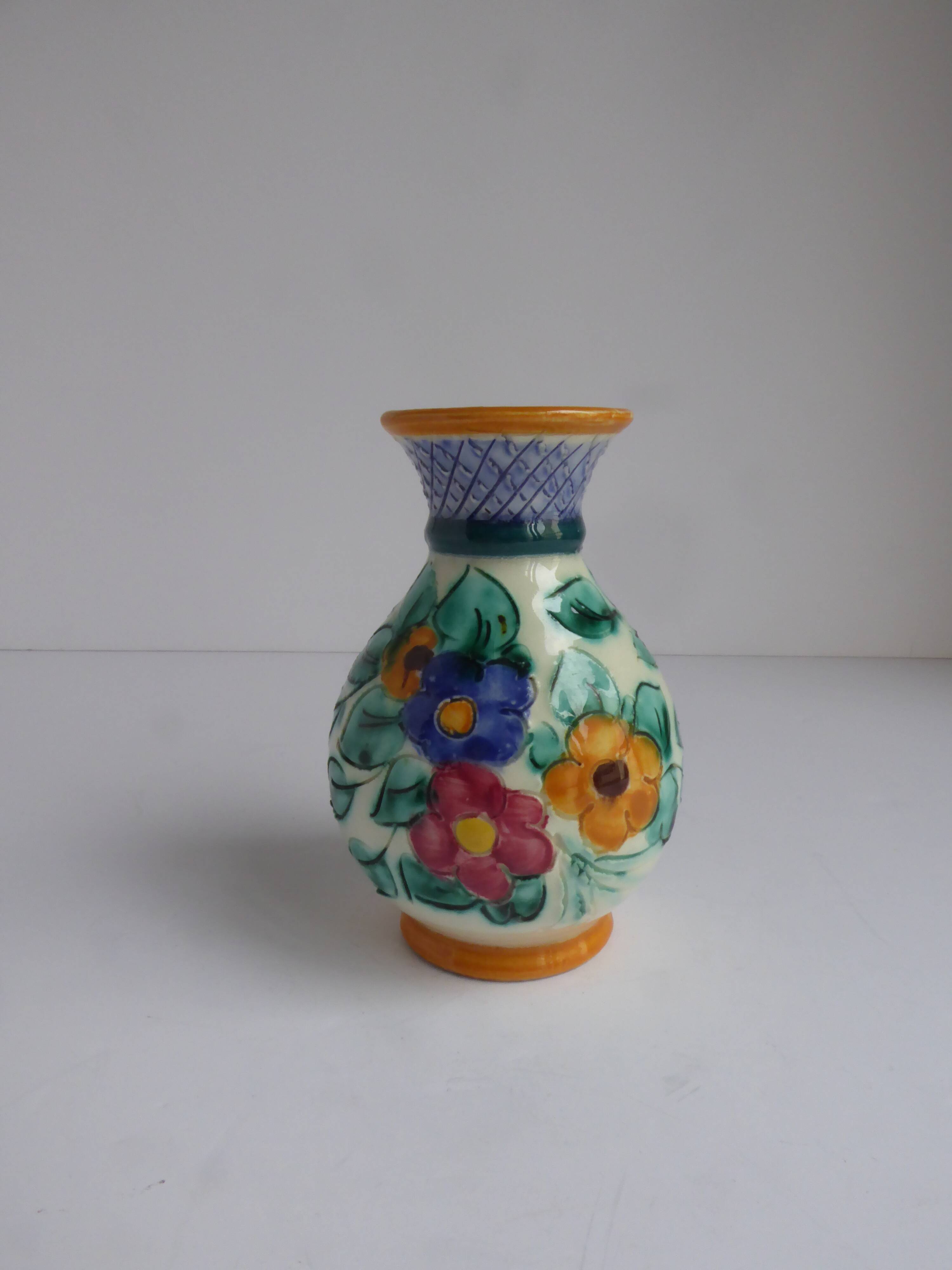 Small vase of Monaco signed