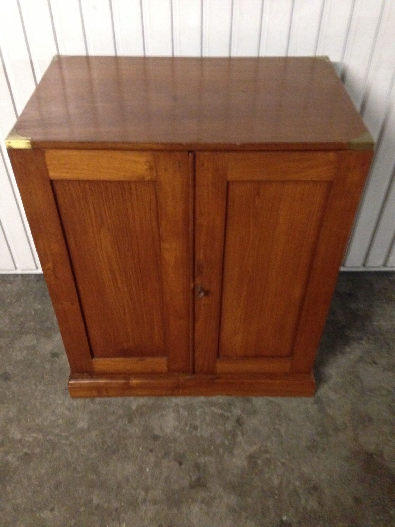 Buffet / bar / Navy furniture