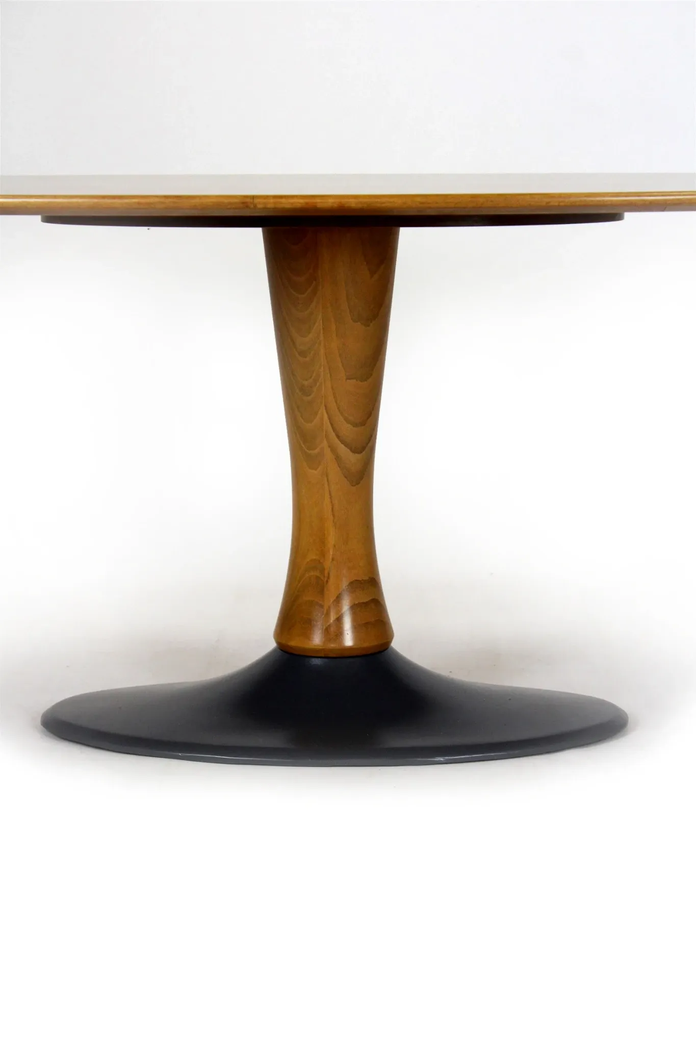 Mid-Century Modern Oval Tulip Coffee Table from Drevotvar, 1960s