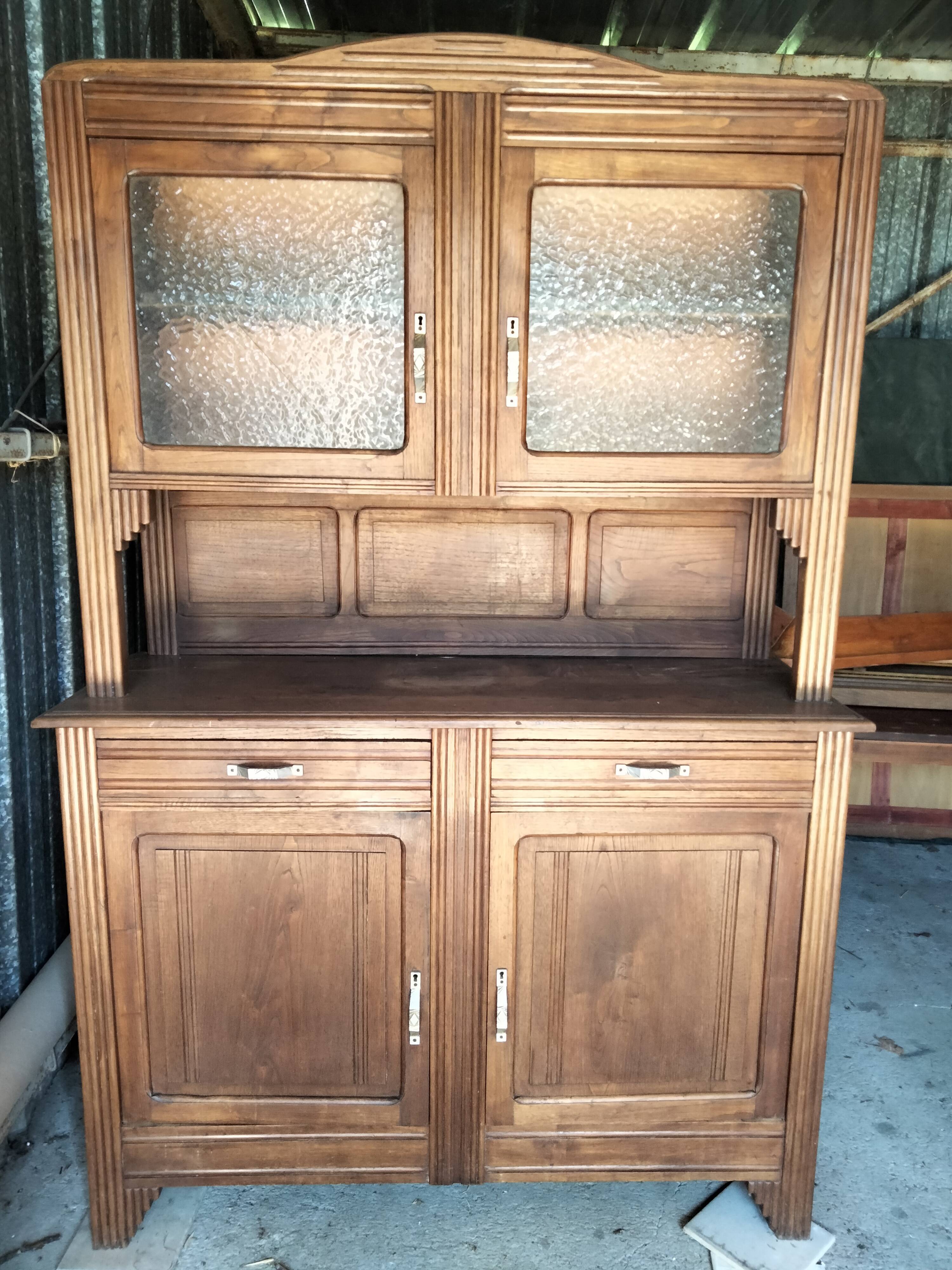 Mado style kitchen furniture