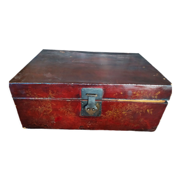 Leather trunk, Chinese antiquity