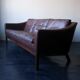 Canapé 3 places en cuir danois et palissandre avec coussins en duvet par Poul M. Jessen pour Viby J, années 1960