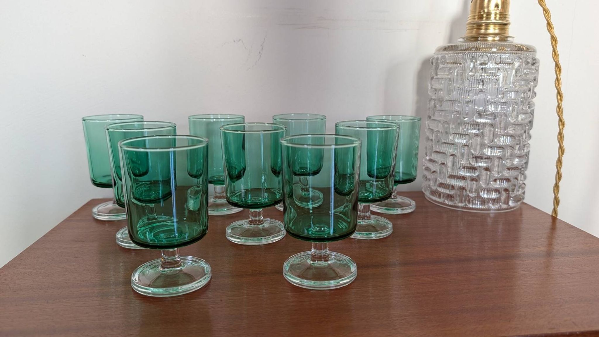 Set of 9 green glasses from the 70s.