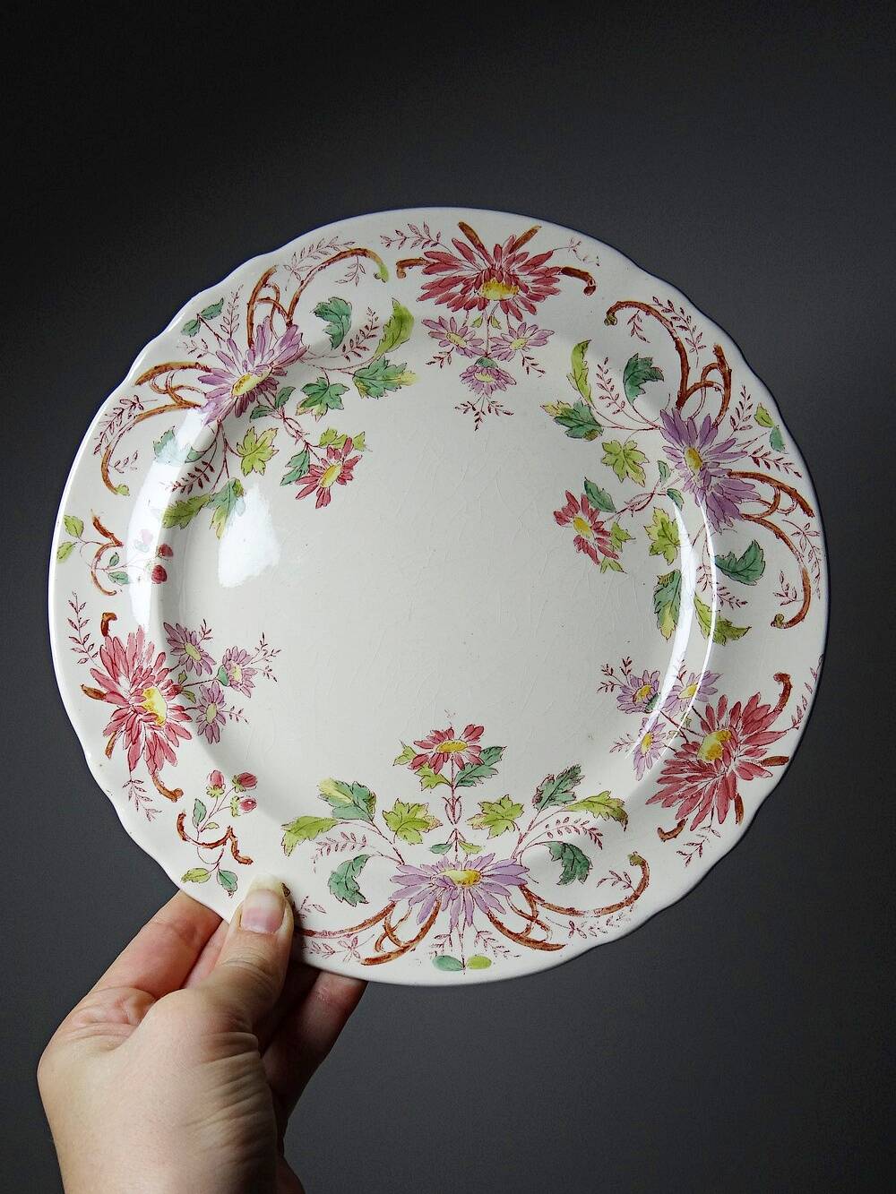 4 antique dessert plates Longchamp Daisies earthenware
