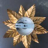 Wall light gold metal flower