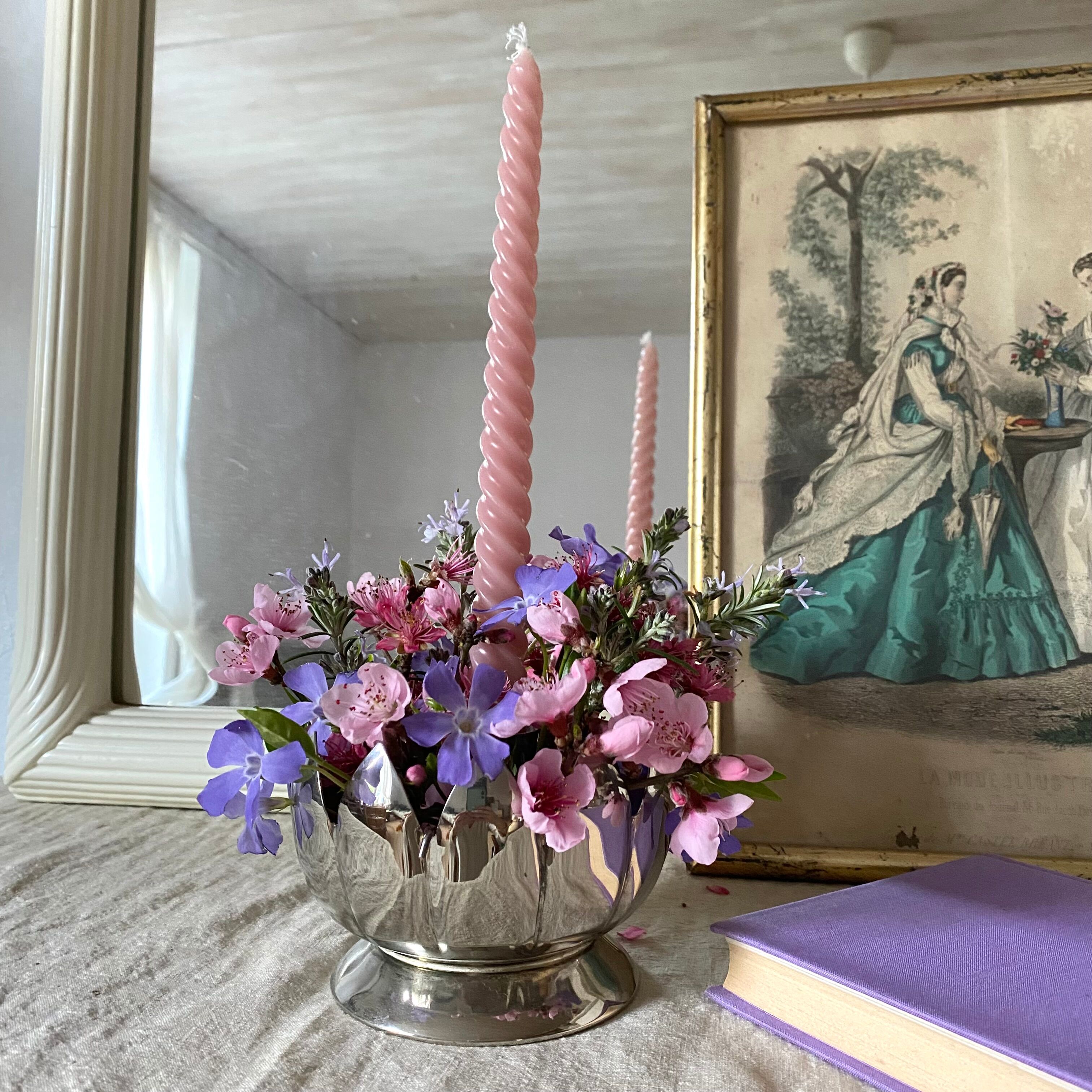 80s lotus flower candle holder