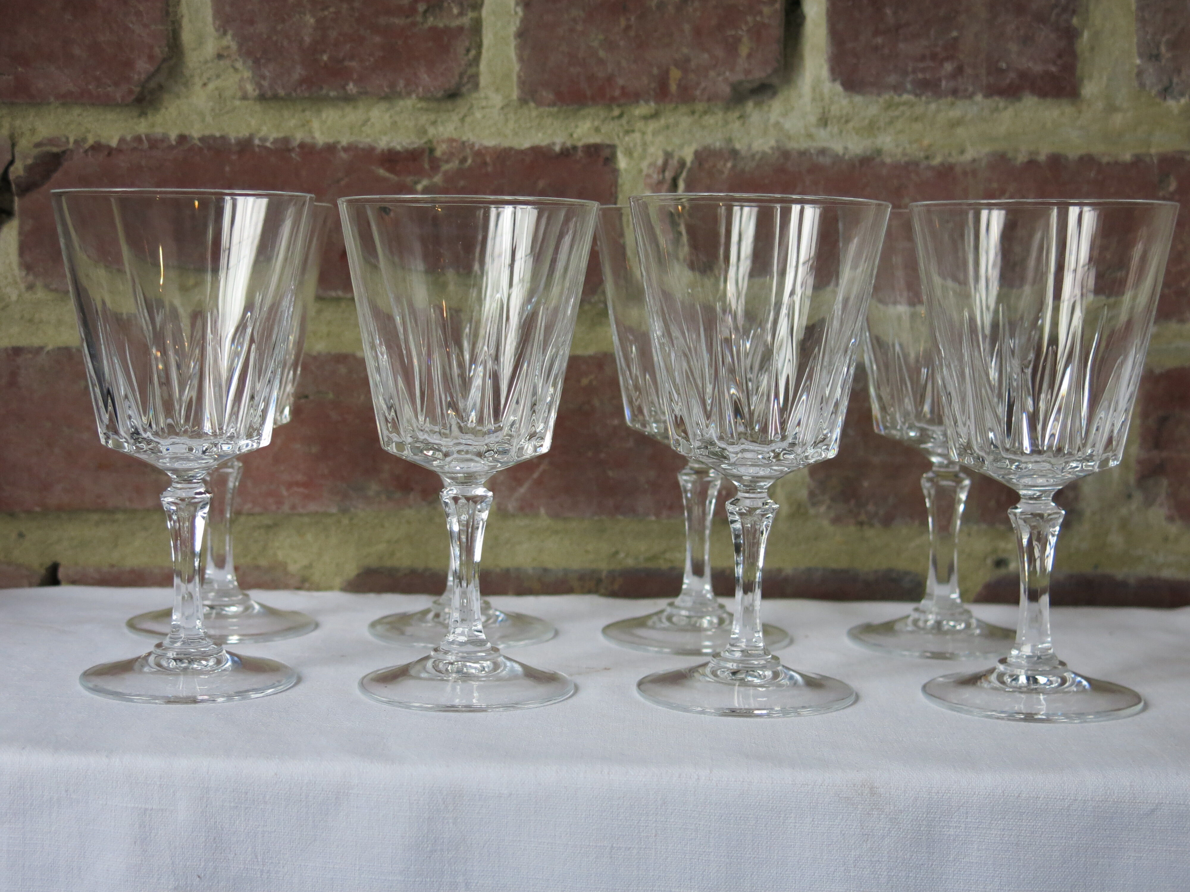 8 glasses with semi-crystal stems