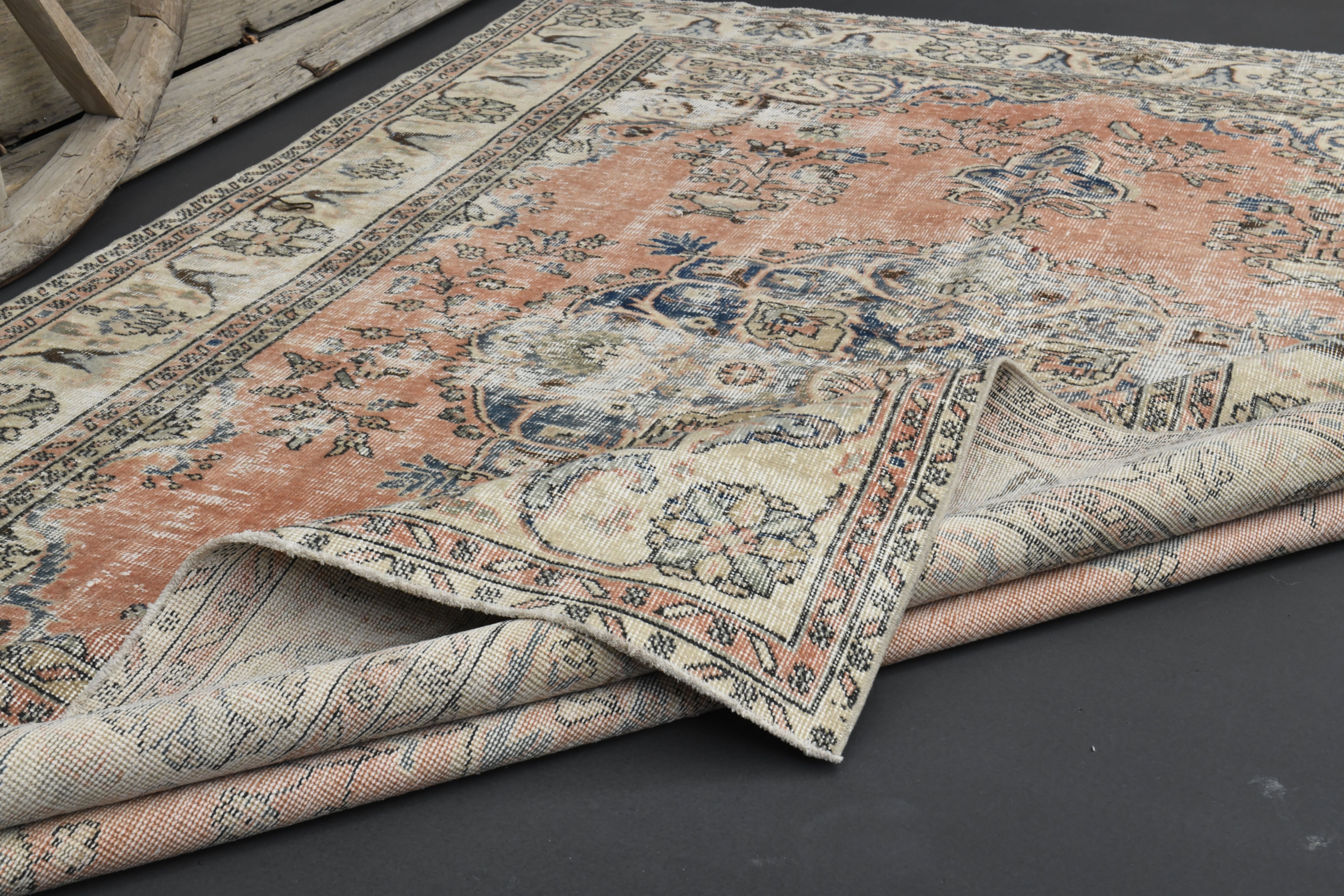 Handwoven Eastern Carpet - 297x210cm