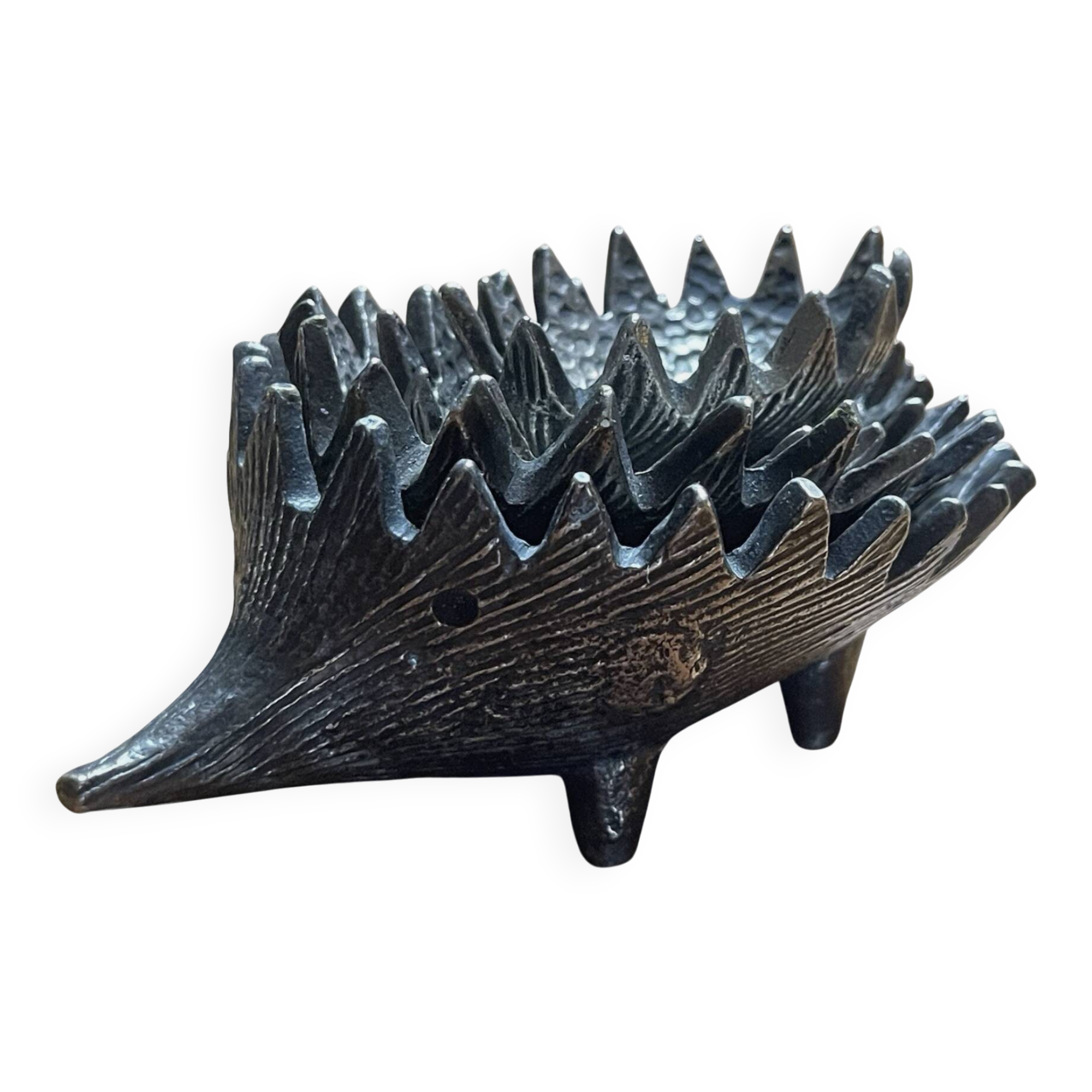 Walter Bosse / Herta Baller — Patinated brass - 4 nesting hedgehogs - 195