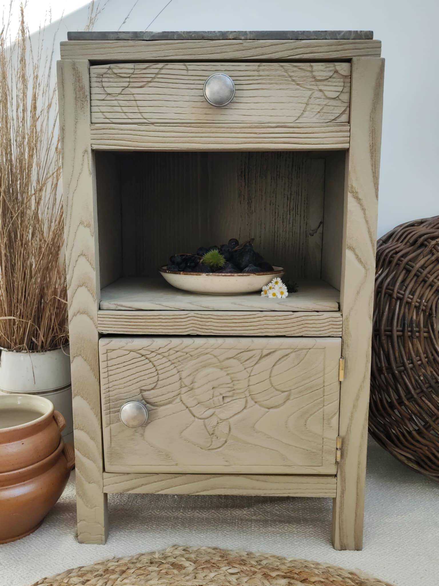 Bedside table