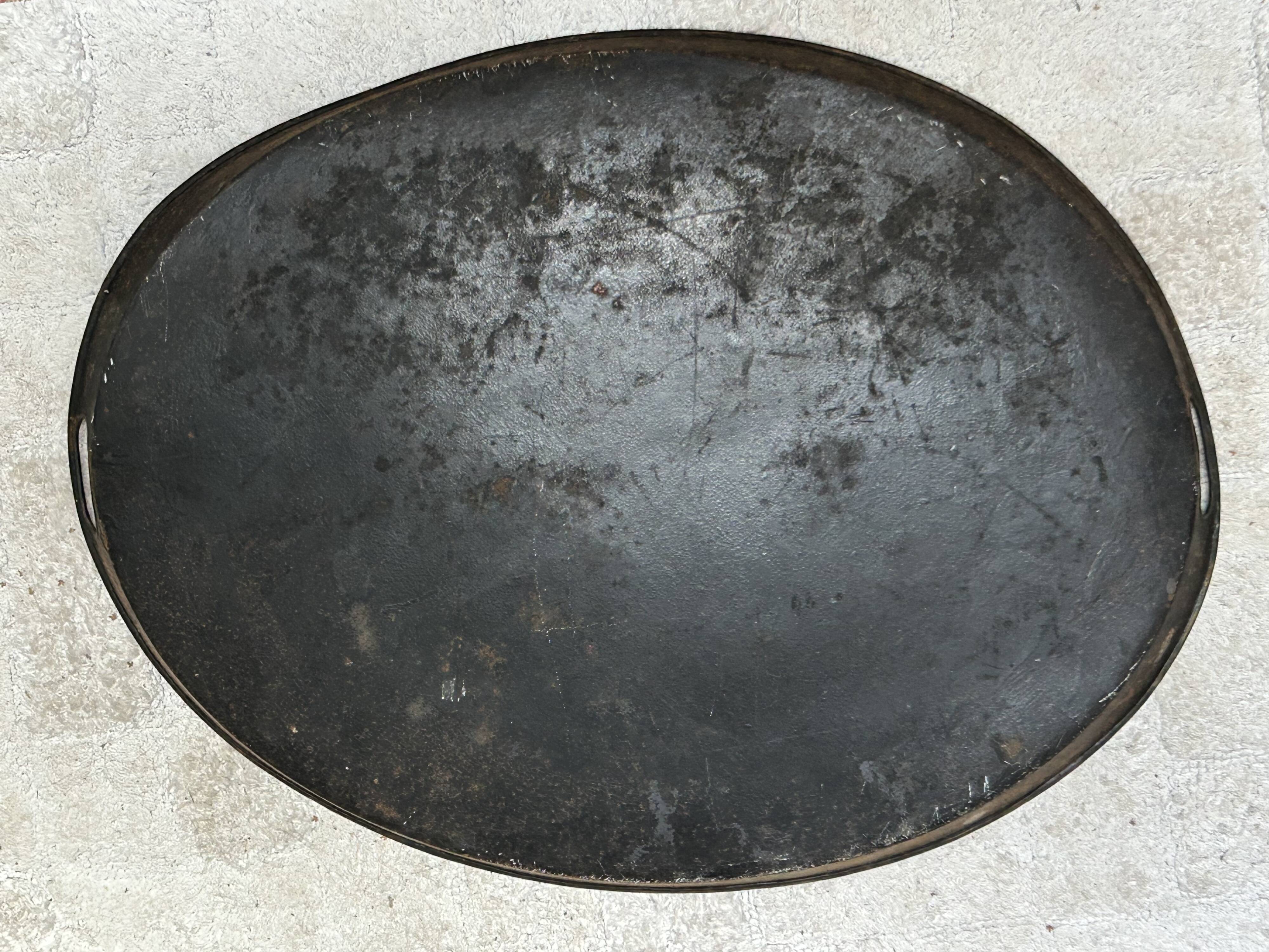 Oval tray, 19th century, hand-painted sheet metal, butterfly & bouquet, Napoleon III