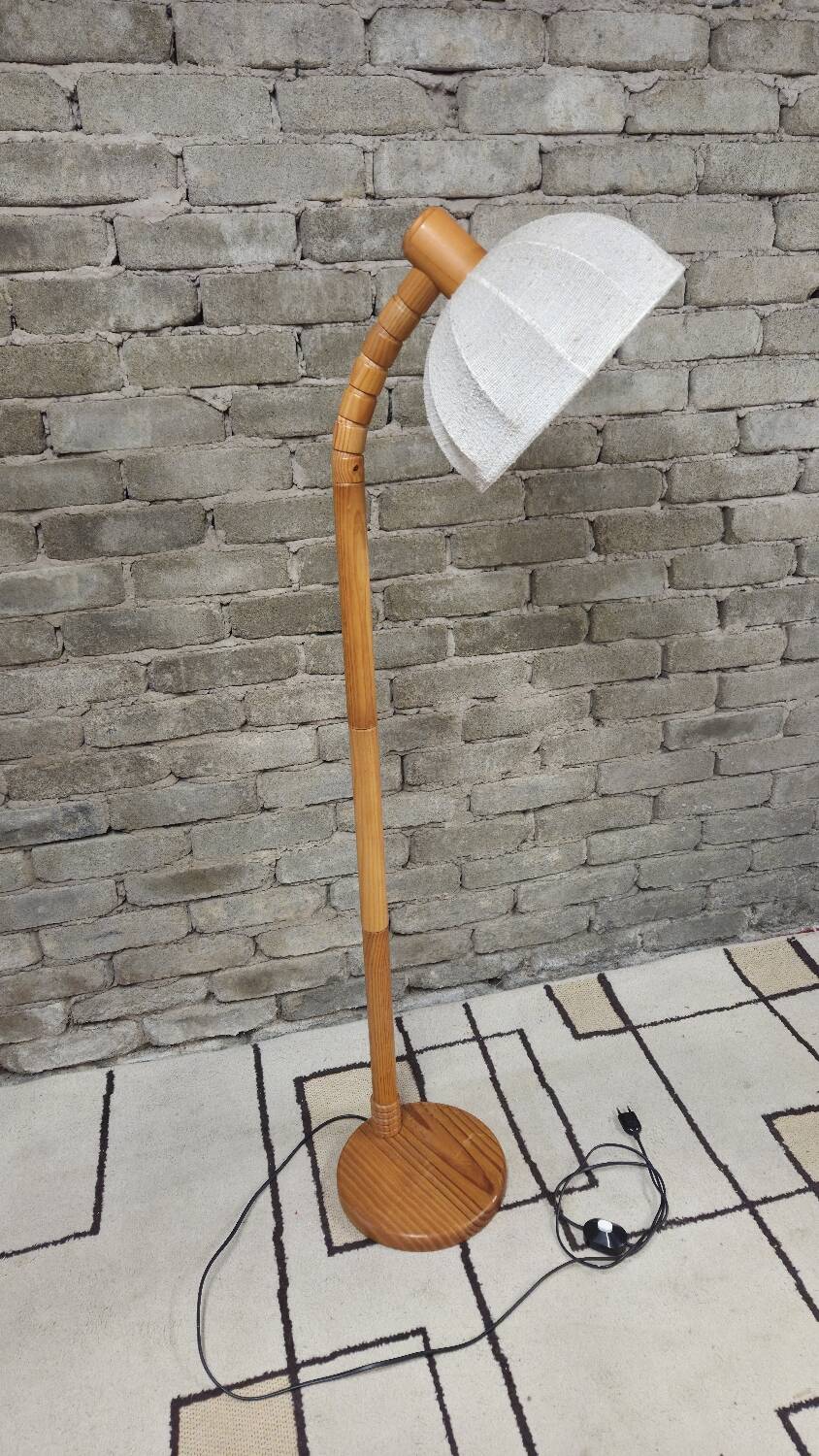 Danish pine floor lamp 1970