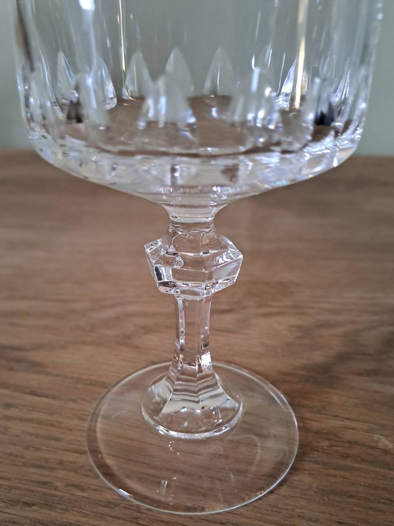6 verres à pied en cristal