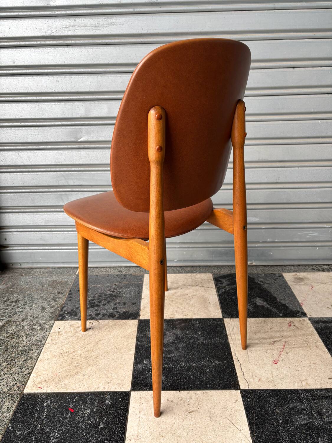 Series of 8 Pegase chairs by Baumann